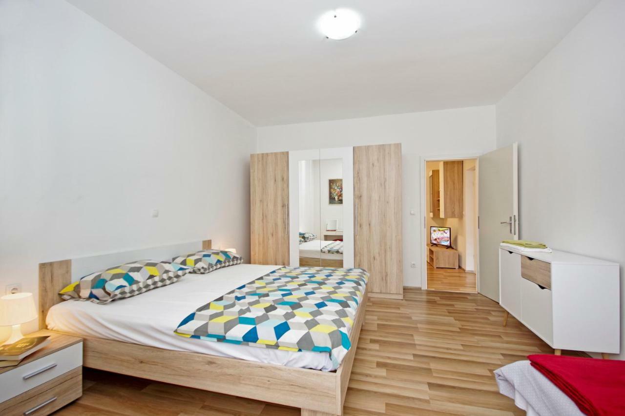 Apartments Andela マカルスカ エクステリア 写真